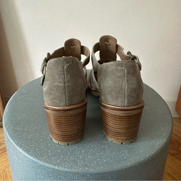 Seychelles Lug Sole Healed Fisherman Suede Sandal - Picture 3 of 5